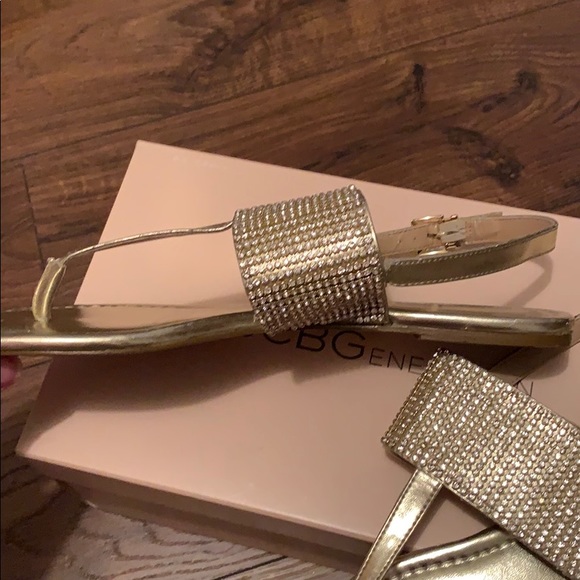 Sandals - Picture 3 of 4